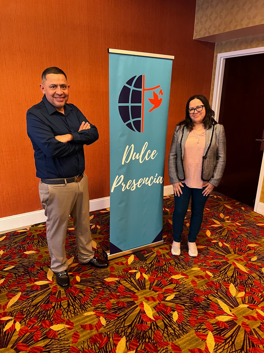 Pastor Cristian y Karla Gómez
